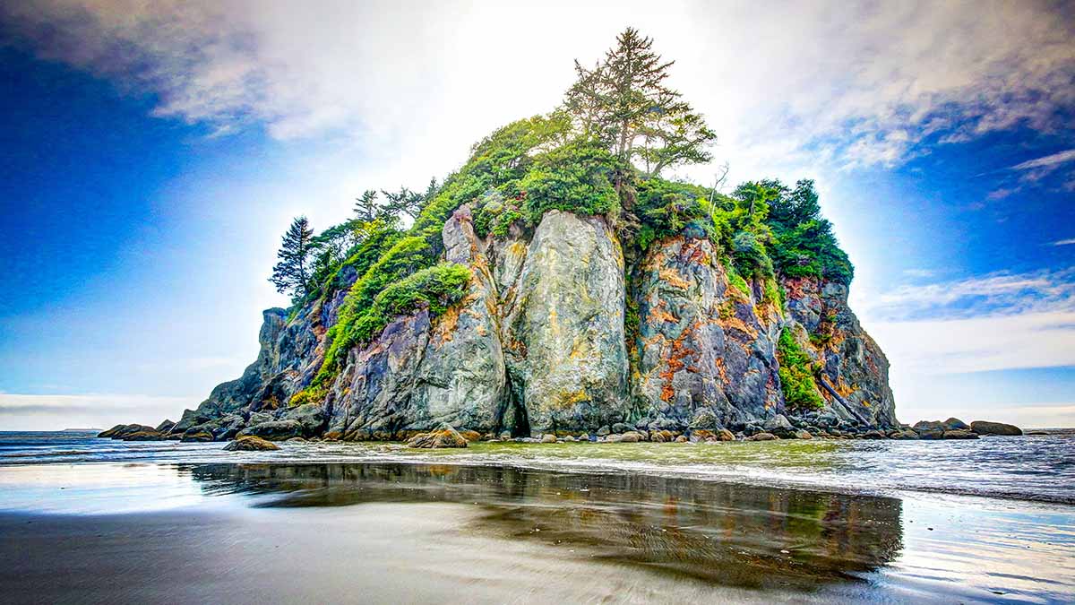 Ruby beach wa how did it get its deals name