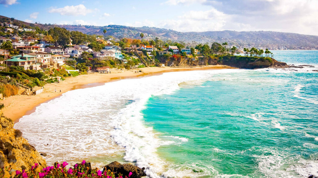 Crescent Cove, Laguna Beach, California - GEOVEA