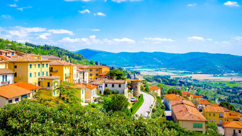 Cortona Medieval Town ,Tuscany, Italy - Geovea